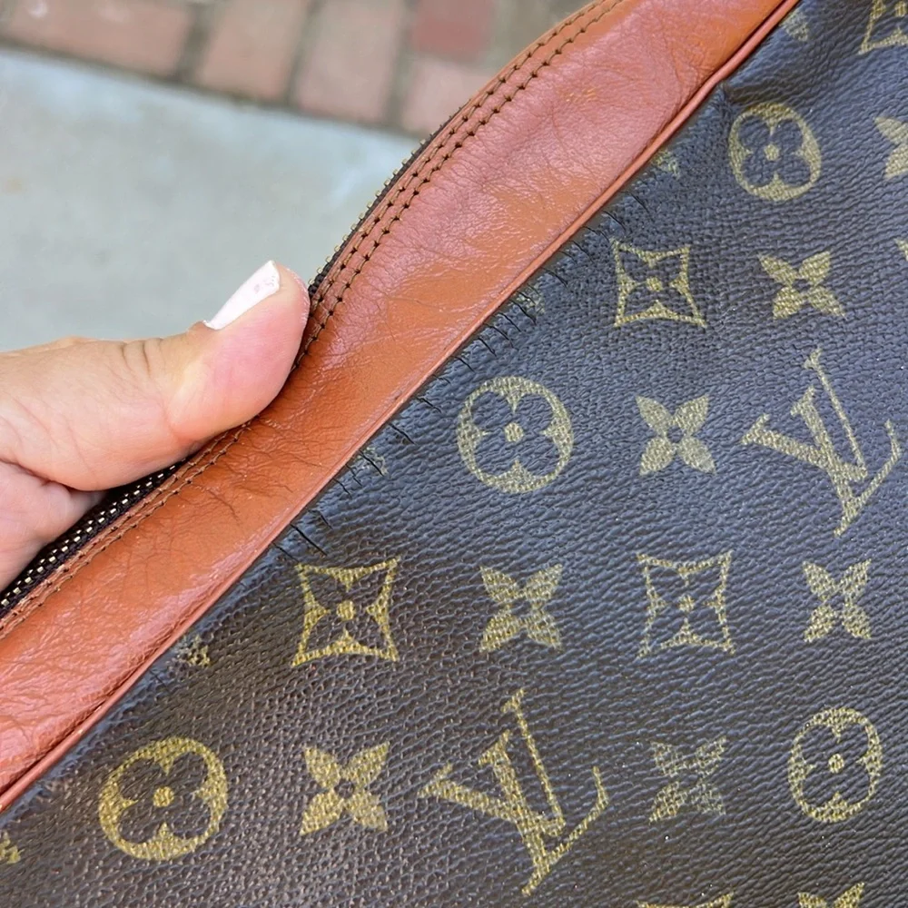 Louis Vuitton Brown Monogram Crossbody Bag - Picture 15 of 16